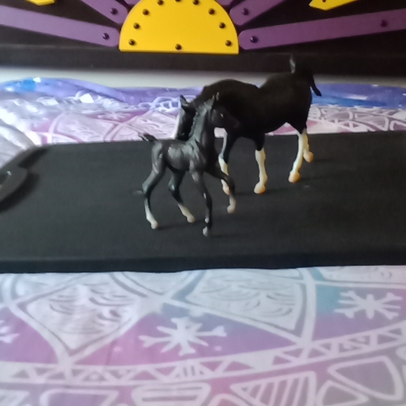 Breyer horses - Picture 4 of 4